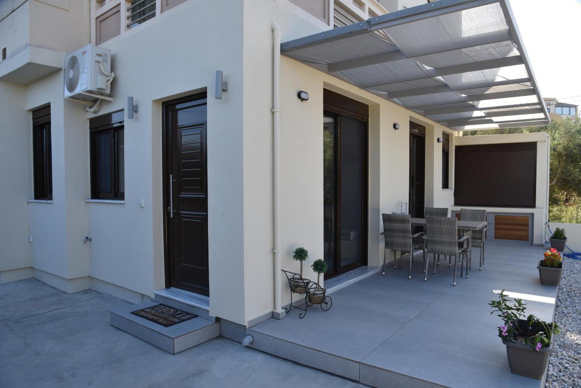Pirgos Deluxe Apartment - Private Parking Kíssamos Exteriér fotografie