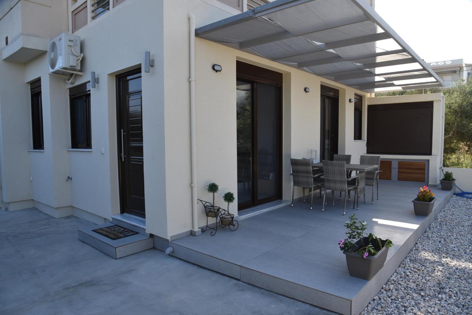 Pirgos Deluxe Apartment - Private Parking Kíssamos Exteriér fotografie