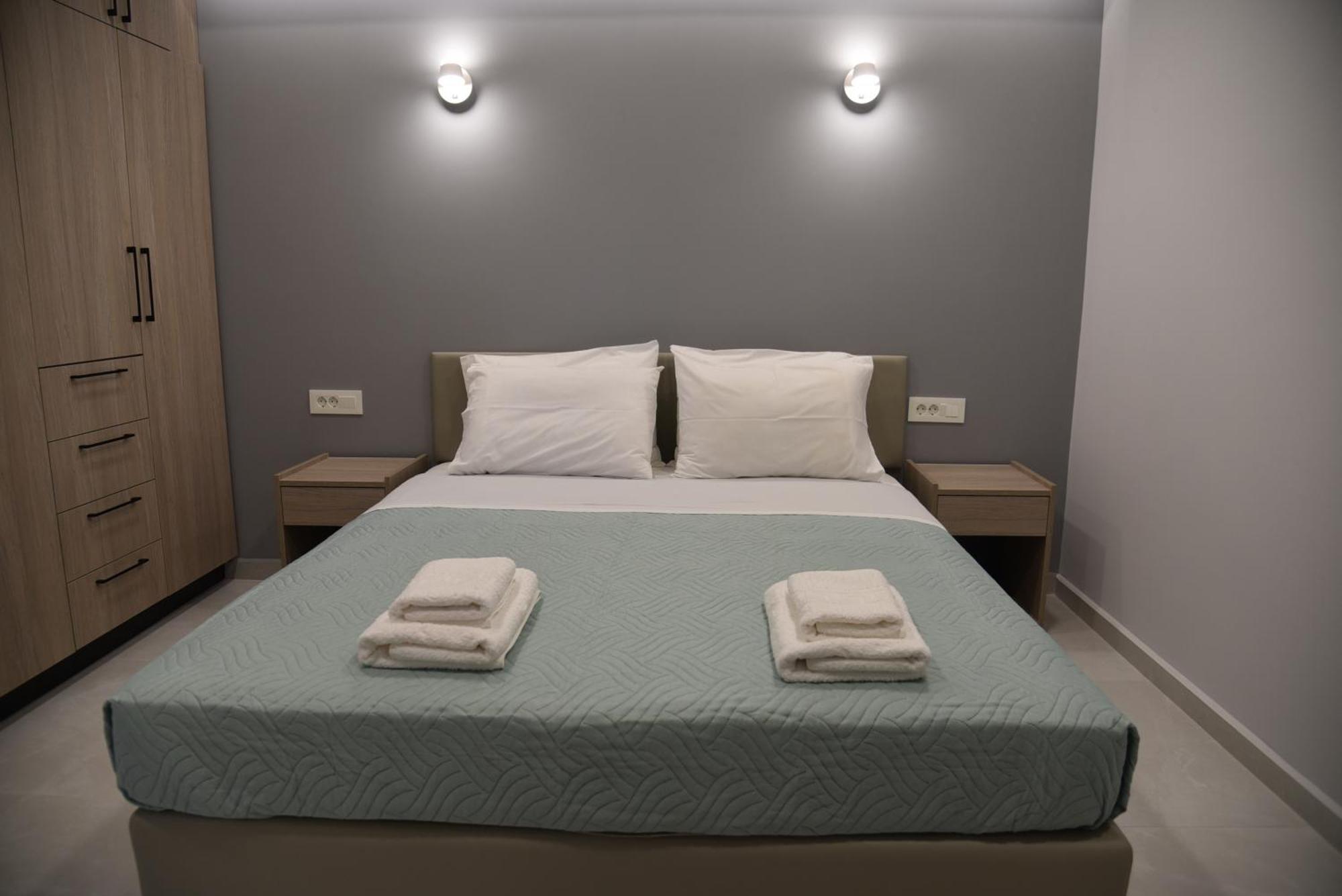 Pirgos Deluxe Apartment - Private Parking Kíssamos Exteriér fotografie