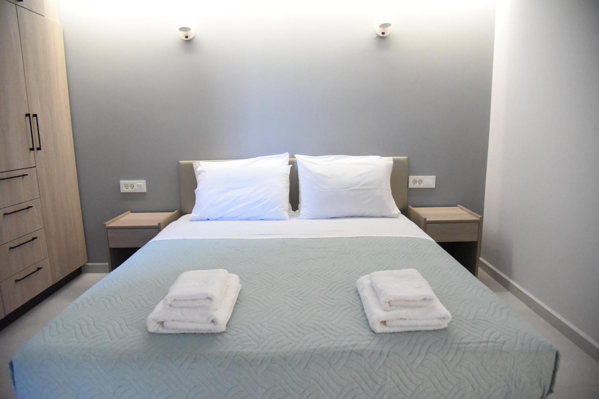 Pirgos Deluxe Apartment - Private Parking Kíssamos Exteriér fotografie