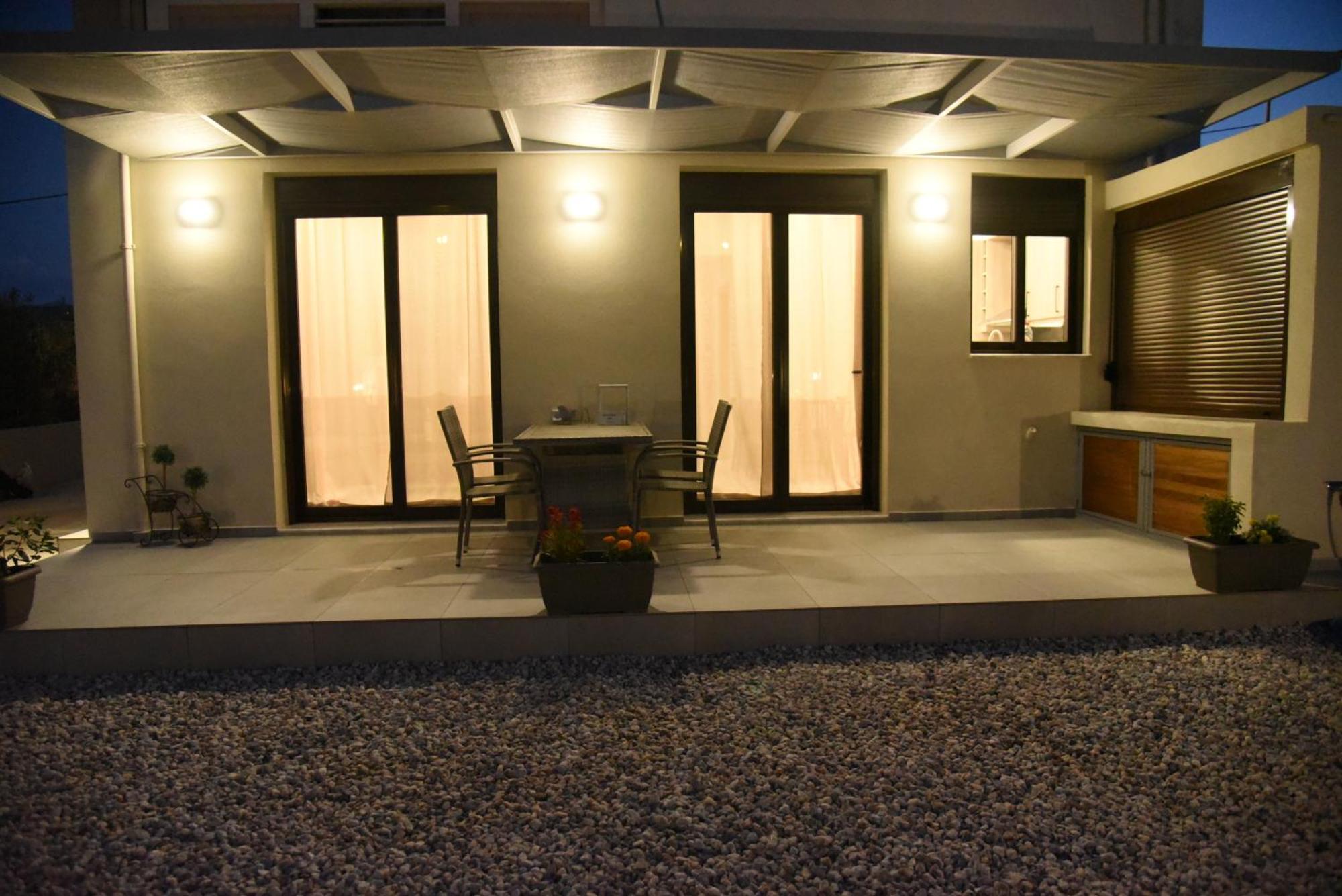 Pirgos Deluxe Apartment - Private Parking Kíssamos Exteriér fotografie